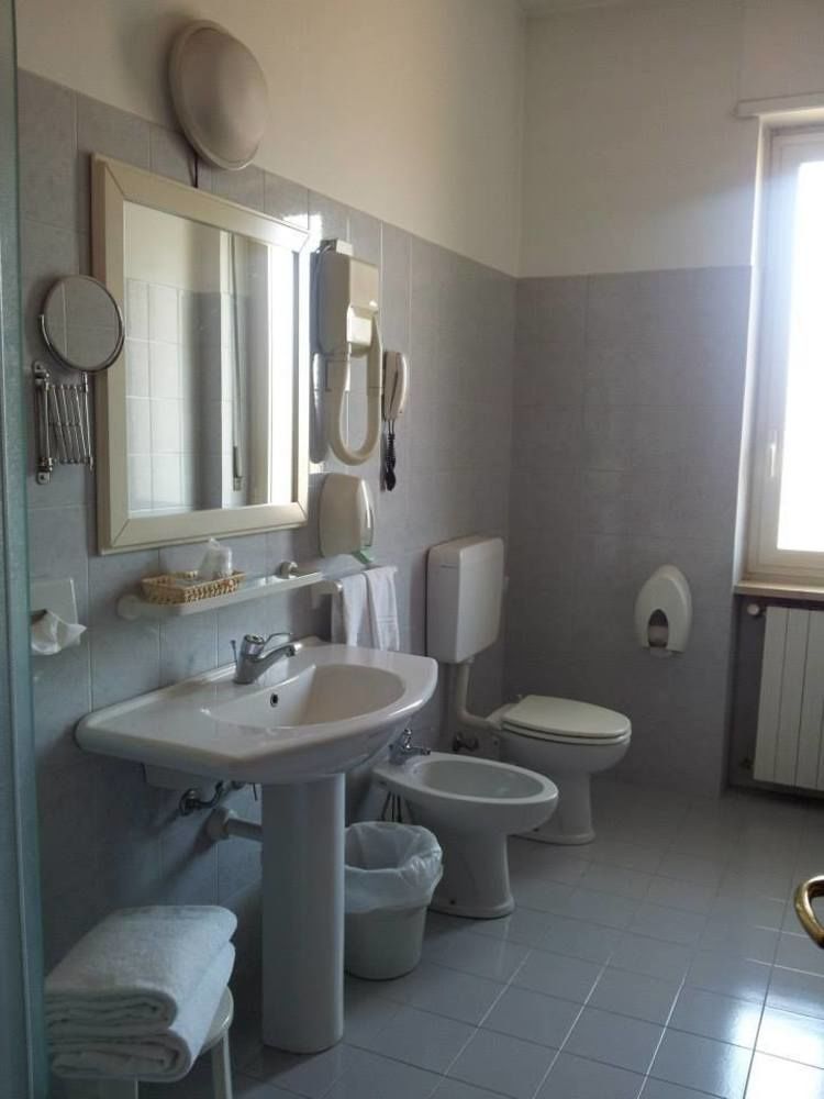 Hotel Frejus Collegno Exterior foto