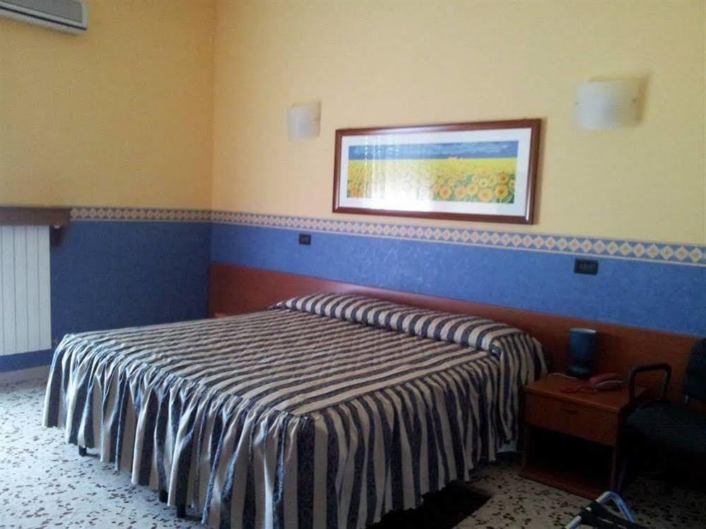 Hotel Frejus Collegno Exterior foto